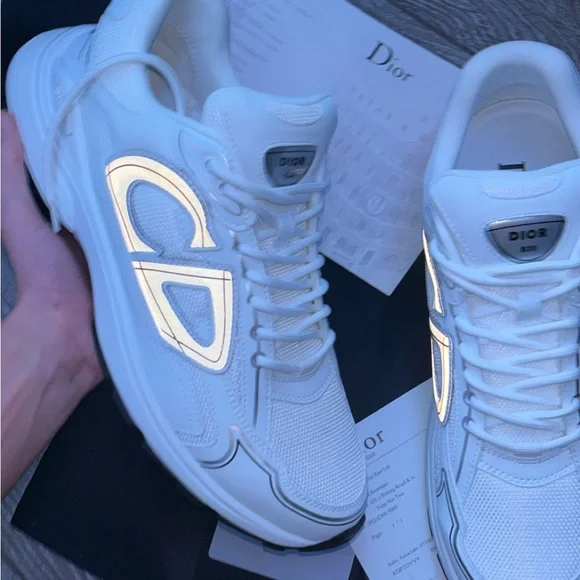 Dior B30 Sneakers - Picture 2 of 8